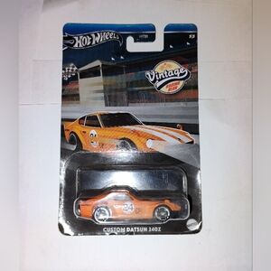 Hot Wheels Silver Series Vintage Racing Club Custom Datsun 240Z